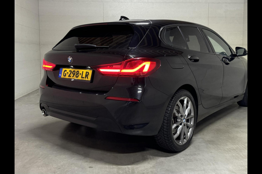 BMW 1-serie 118i Sport Black Edition Navi Cruise CarPlay NAP