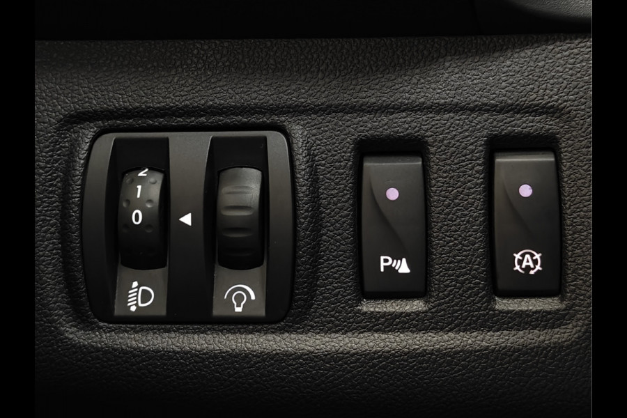 Renault Clio 0.9 TCe Limited navigatie | lmv | pdc | cruise control