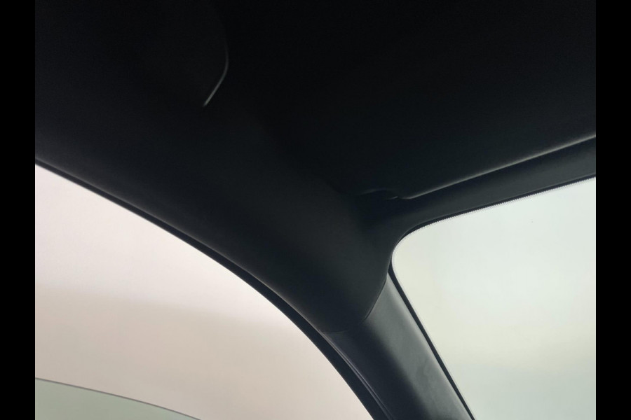 Peugeot 208 1.2 PureTech GT Pack AIRCO NAVI CRUISE BLUETOOTH LED VELGEN PRIVACYGLAS ZEER NETTE AUTO