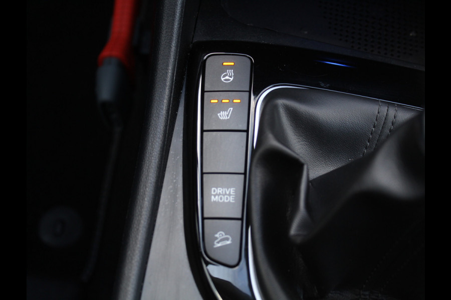 Hyundai Tucson 1.6 T-GDI MHEV Comfort Smart CAMERA | CARPLAY | DAB | TRHAAK | CRUISE | CLIMATE | LMV | LED | STOELVERW