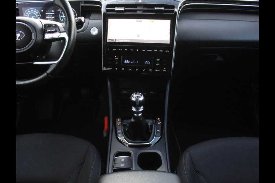 Hyundai Tucson 1.6 T-GDI MHEV Comfort Smart CAMERA | CARPLAY | DAB | TRHAAK | CRUISE | CLIMATE | LMV | LED | STOELVERW