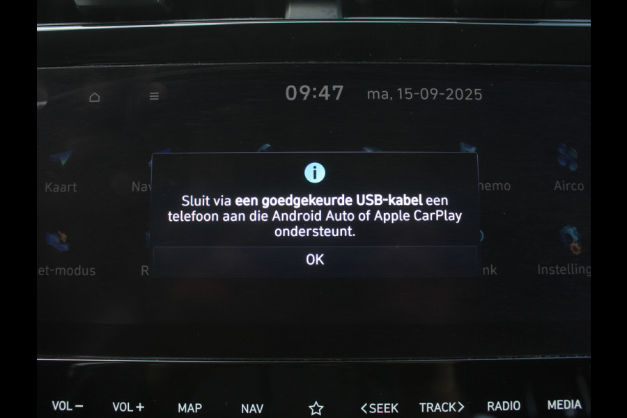 Hyundai Tucson 1.6 T-GDI MHEV Comfort Smart CAMERA | CARPLAY | DAB | TRHAAK | CRUISE | CLIMATE | LMV | LED | STOELVERW