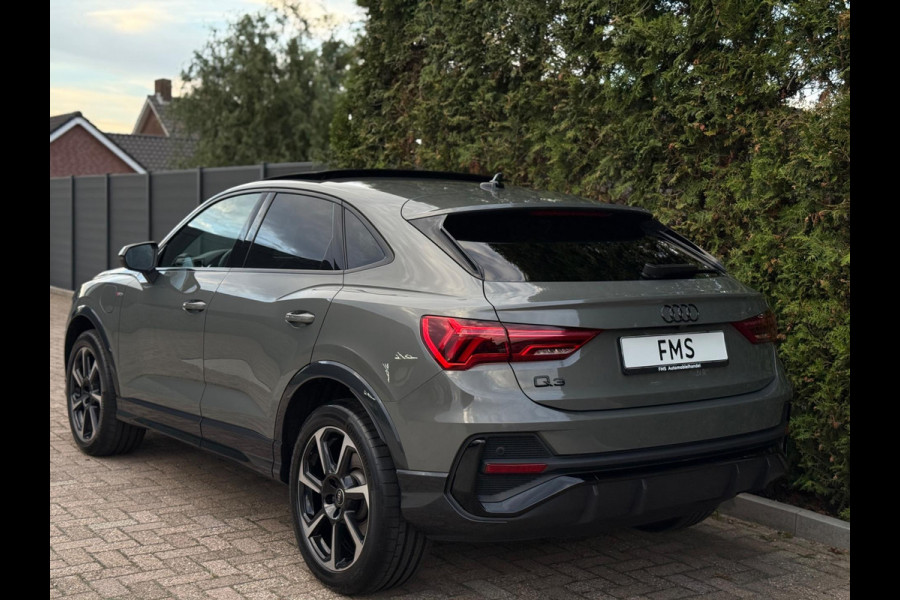 Audi Q3 Sportback 45 TFSI e 3x S-Line Panorama Camera