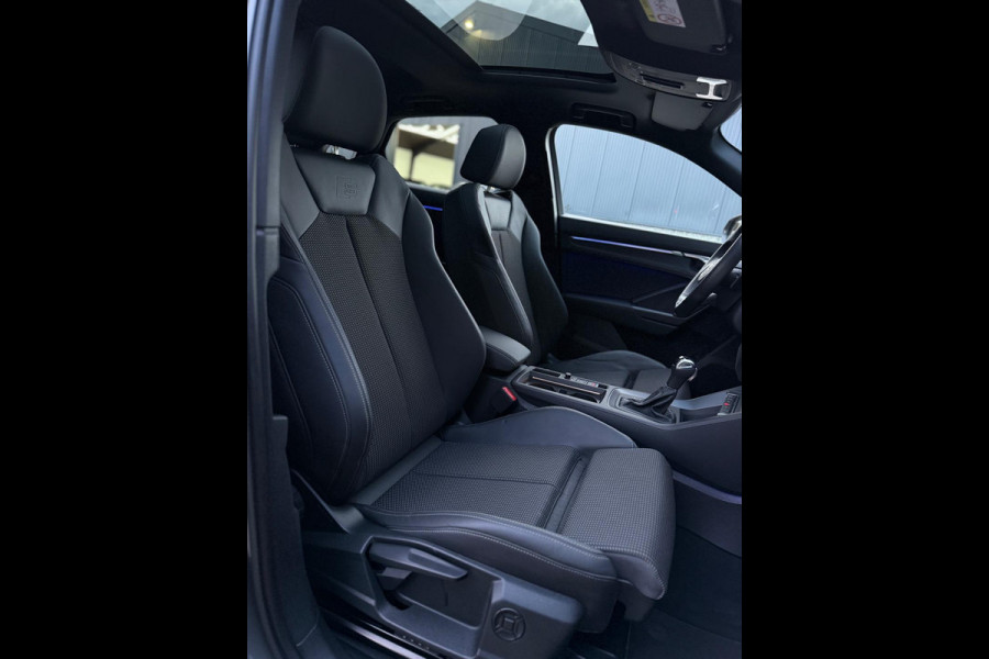 Audi Q3 Sportback 45 TFSI e 3x S-Line Panorama Camera