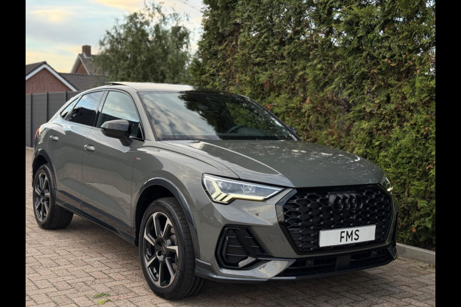 Audi Q3 Sportback 45 TFSI e 3x S-Line Panorama Camera