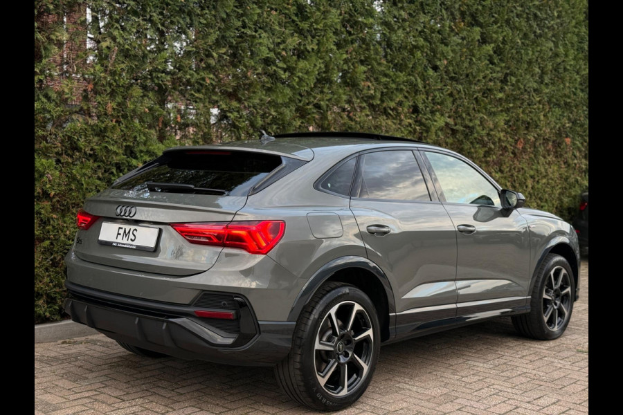 Audi Q3 Sportback 45 TFSI e 3x S-Line Panorama Camera