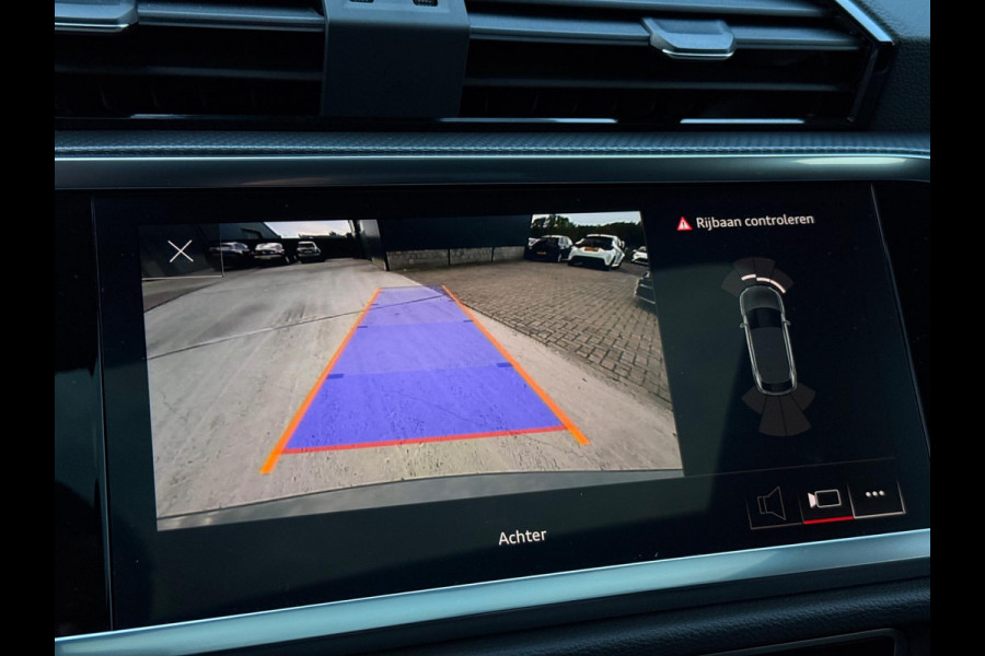 Audi Q3 Sportback 45 TFSI e 3x S-Line Panorama Camera