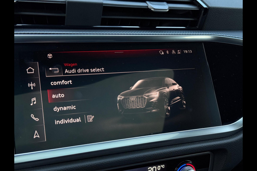 Audi Q3 Sportback 45 TFSI e 3x S-Line Panorama Camera