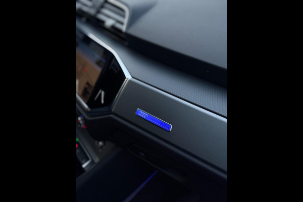Audi Q3 Sportback 45 TFSI e 3x S-Line Panorama Camera