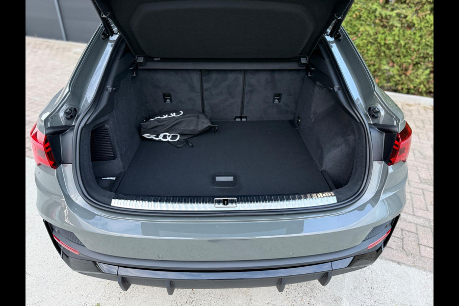 Audi Q3 Sportback 45 TFSI e 3x S-Line Panorama Camera