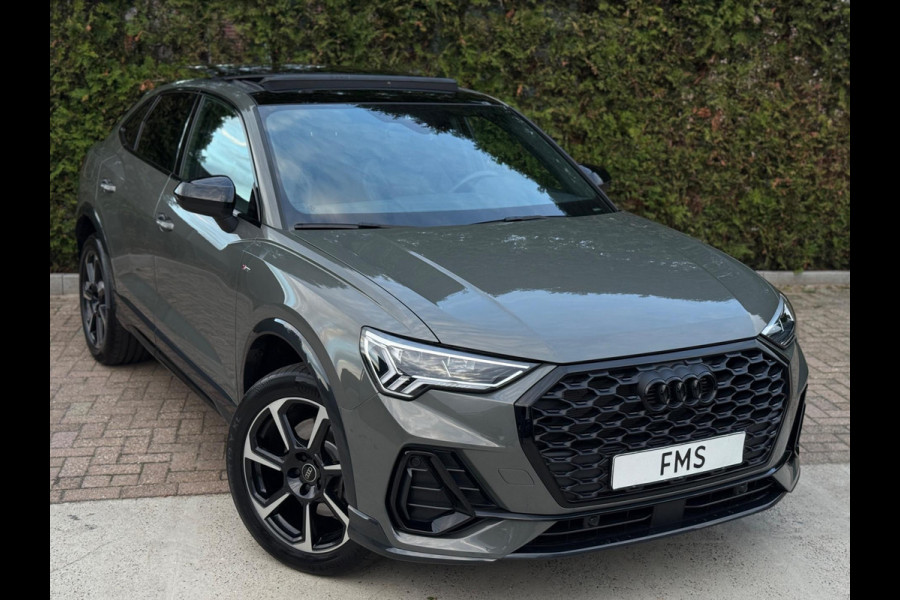 Audi Q3 Sportback 45 TFSI e 3x S-Line Panorama Camera
