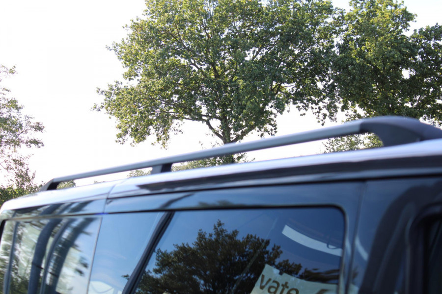 Ford Transit Custom 300 2.0 TDCI L2H1 Limited DC | Zeer Netjes! | Goed Onderhouden | Trekhaak | Dubbele Cabine | Cruise Control | Navigatie |