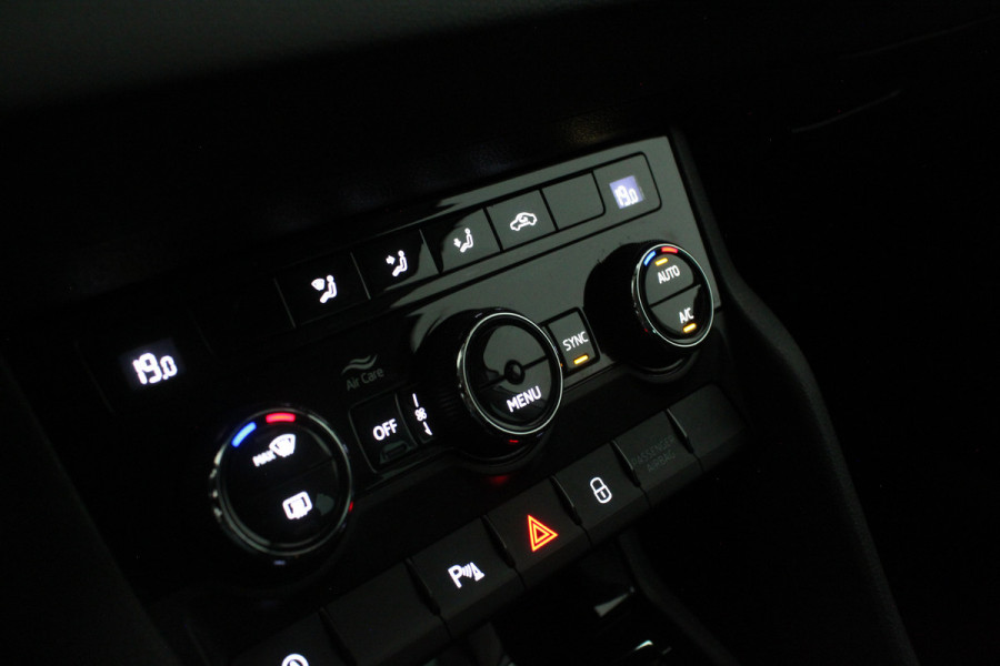 Škoda Karoq 1.0 TSI Business Edition > Camera/Navi/Comfort-pakket/keyless...