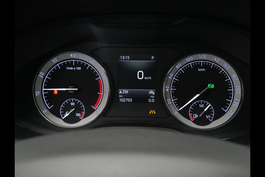Škoda Kodiaq 1.5 TSI 150pk DSG Business Edition Canton Sound Navigatie Sideassist Stoelverwarming Carplay Acc Pdc 244