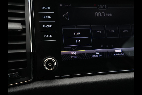 Škoda Kodiaq 1.5 TSI 150pk DSG Business Edition Canton Sound Navigatie Sideassist Stoelverwarming Carplay Acc Pdc 244