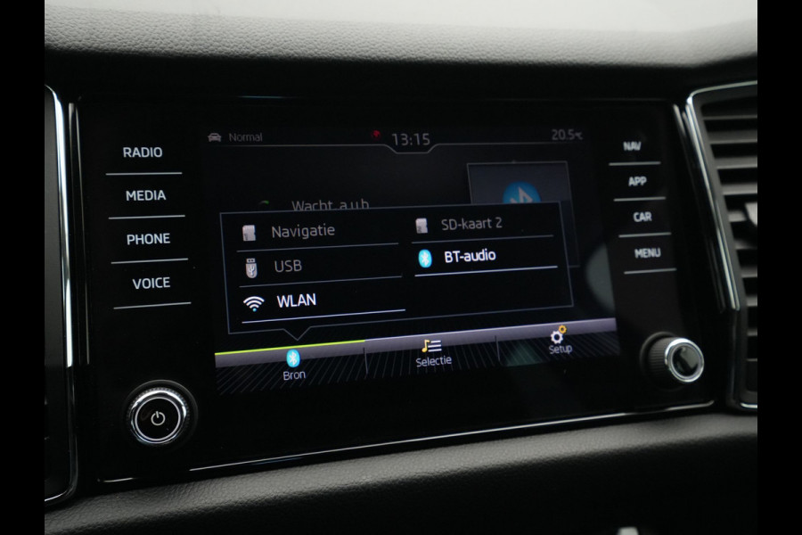Škoda Kodiaq 1.5 TSI 150pk DSG Business Edition Canton Sound Navigatie Sideassist Stoelverwarming Carplay Acc Pdc 244