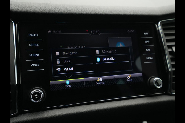 Škoda Kodiaq 1.5 TSI 150pk DSG Business Edition Canton Sound Navigatie Sideassist Stoelverwarming Carplay Acc Pdc 244