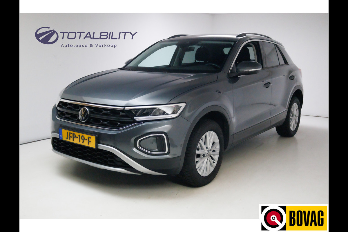 Volkswagen T-Roc 1.0 TSI 116 PK Business Edition | Stoelverw. | Apple Carplay / Android auto | PDC V+A | Automatisch inparkeren, Climate control, all season banden, extra getint glas achter