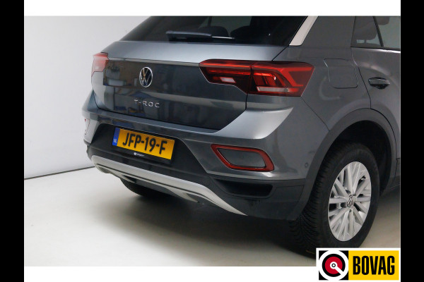 Volkswagen T-Roc 1.0 TSI 116 PK Business Edition | Stoelverw. | Apple Carplay / Android auto | PDC V+A | Automatisch inparkeren, Climate control, all season banden, extra getint glas achter