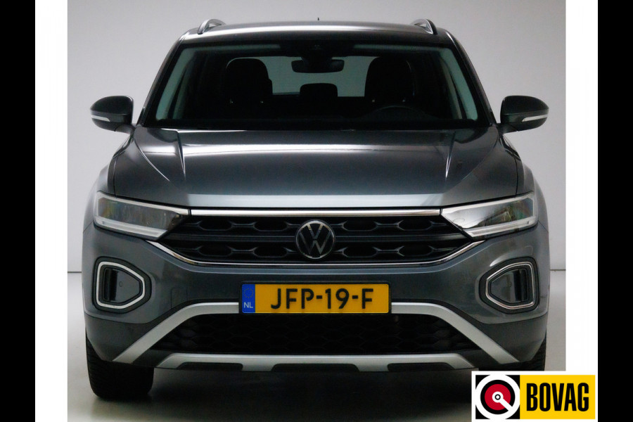 Volkswagen T-Roc 1.0 TSI 116 PK Business Edition | Stoelverw. | Apple Carplay / Android auto | PDC V+A | Automatisch inparkeren, Climate control, all season banden, extra getint glas achter