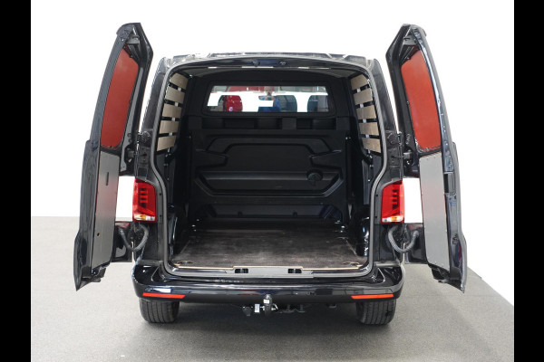 Volkswagen Transporter 2.0 TDI L2H1 28 Dubbele Cabine Highline Automaat Cruise Control  Airco  Navigatie  PDC  Camera