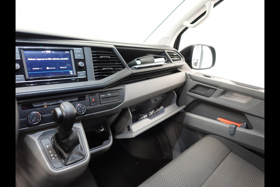 Volkswagen Transporter 2.0 TDI L2H1 28 Dubbele Cabine Highline Automaat Cruise Control  Airco  Navigatie  PDC  Camera