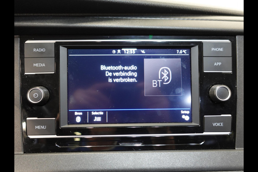 Volkswagen Transporter 2.0 TDI L2H1 28 Dubbele Cabine Highline Automaat Cruise Control  Airco  Navigatie  PDC  Camera