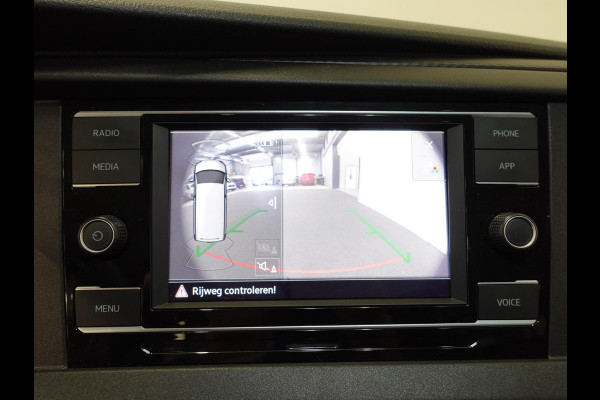 Volkswagen Transporter 2.0 TDI L2H1 28 Dubbele Cabine Highline Automaat Cruise Control  Airco  Navigatie  PDC  Camera