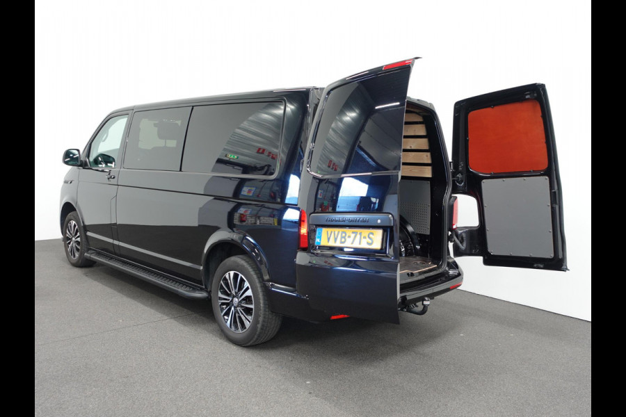 Volkswagen Transporter 2.0 TDI L2H1 28 Dubbele Cabine Highline Automaat Cruise Control  Airco  Navigatie  PDC  Camera