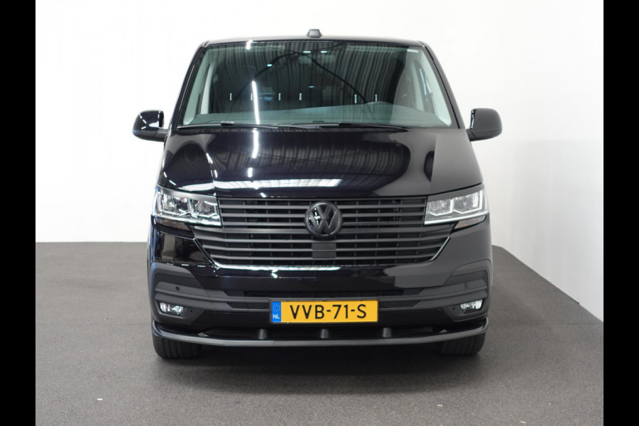 Volkswagen Transporter 2.0 TDI L2H1 28 Dubbele Cabine Highline Automaat Cruise Control  Airco  Navigatie  PDC  Camera