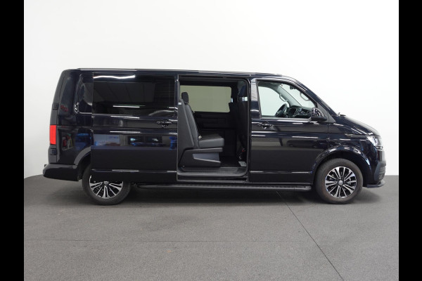 Volkswagen Transporter 2.0 TDI L2H1 28 Dubbele Cabine Highline Automaat Cruise Control  Airco  Navigatie  PDC  Camera