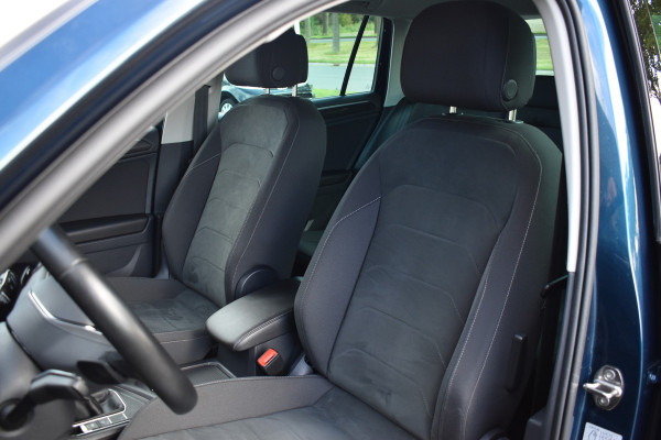 Volkswagen Tiguan 1.5 TSI R-Line Automaat / Navigatie / Keyless / Trekhaak 1800kg / Adap. Cruise / Camera
