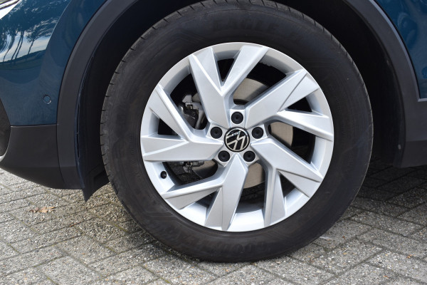 Volkswagen Tiguan 1.5 TSI R-Line Automaat / Navigatie / Keyless / Trekhaak 1800kg / Adap. Cruise / Camera