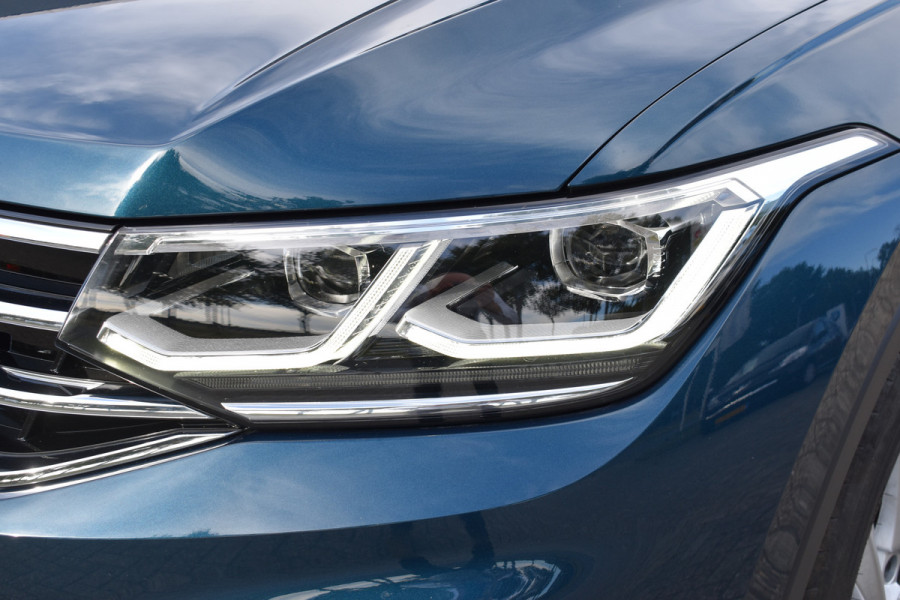 Volkswagen Tiguan 1.5 TSI R-Line Automaat / Navigatie / Keyless / Trekhaak 1800kg / Adap. Cruise / Camera