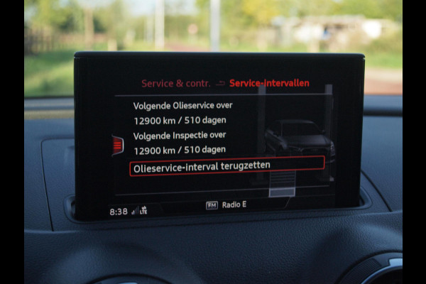 Audi A3 Limousine 35 TFSI CoD Pro Line | 19 Inch | Navigatie | Privacy glas |