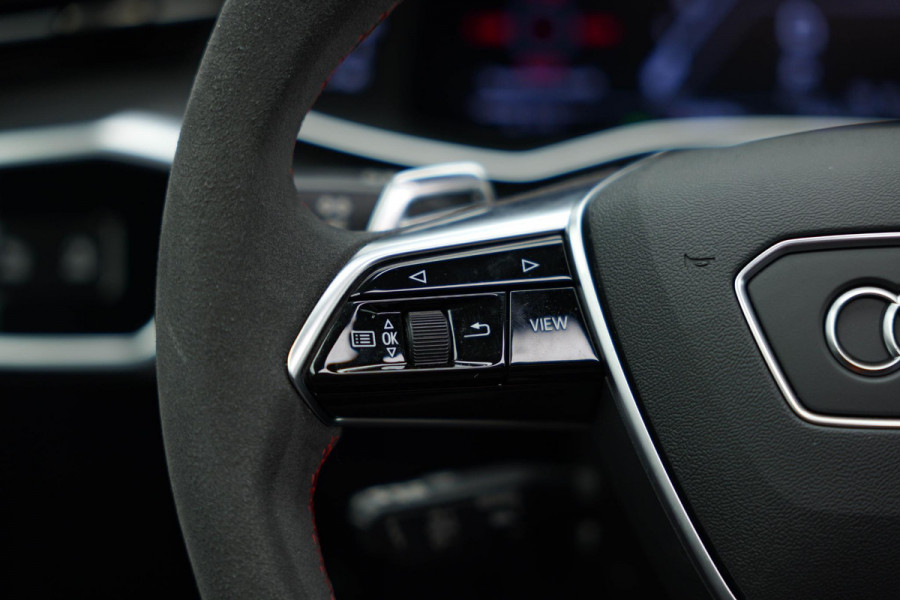 Audi RS6 Avant TFSI quattro |Pano|Dynamic+|B&O|Keramisch|Satin Black|HUD|Memory|Ambient|