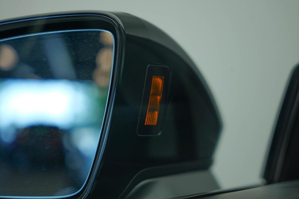 Audi RS6 Avant TFSI quattro |Pano|Dynamic+|B&O|Keramisch|Satin Black|HUD|Memory|Ambient|