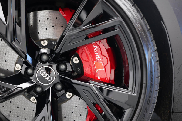 Audi RS6 Avant TFSI quattro |Pano|Dynamic+|B&O|Keramisch|Satin Black|HUD|Memory|Ambient|
