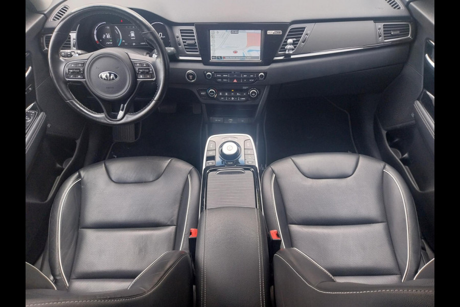 Kia e-Niro ExecutiveLine 64 kWh | Navigatie | Stoelventilatie & -verwarming | Leder | Camera |