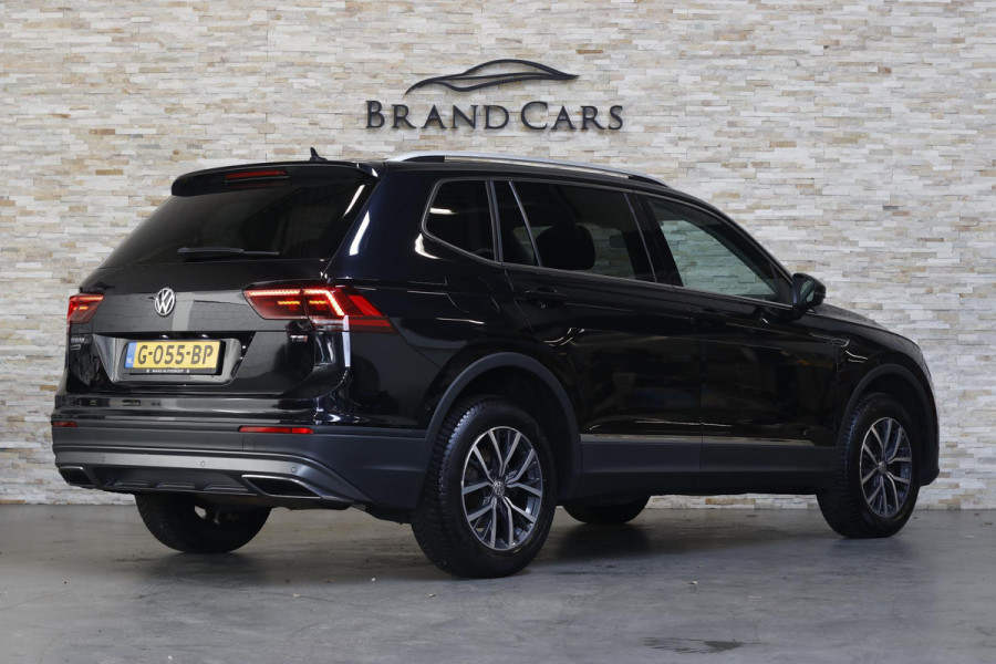 Volkswagen Tiguan Allspace 1.5 TSI Comfortline Business 7p. | Navi | CAMERA | NAP | Orig. NL |