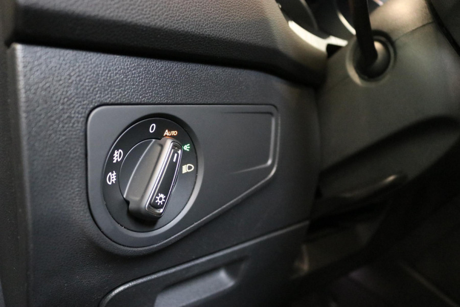 Volkswagen Tiguan Allspace 1.5 TSI Comfortline Business 7p. | Navi | CAMERA | NAP | Orig. NL |