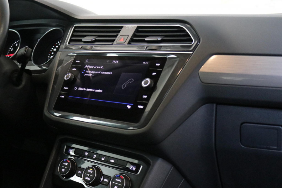 Volkswagen Tiguan Allspace 1.5 TSI Comfortline Business 7p. | Navi | CAMERA | NAP | Orig. NL |