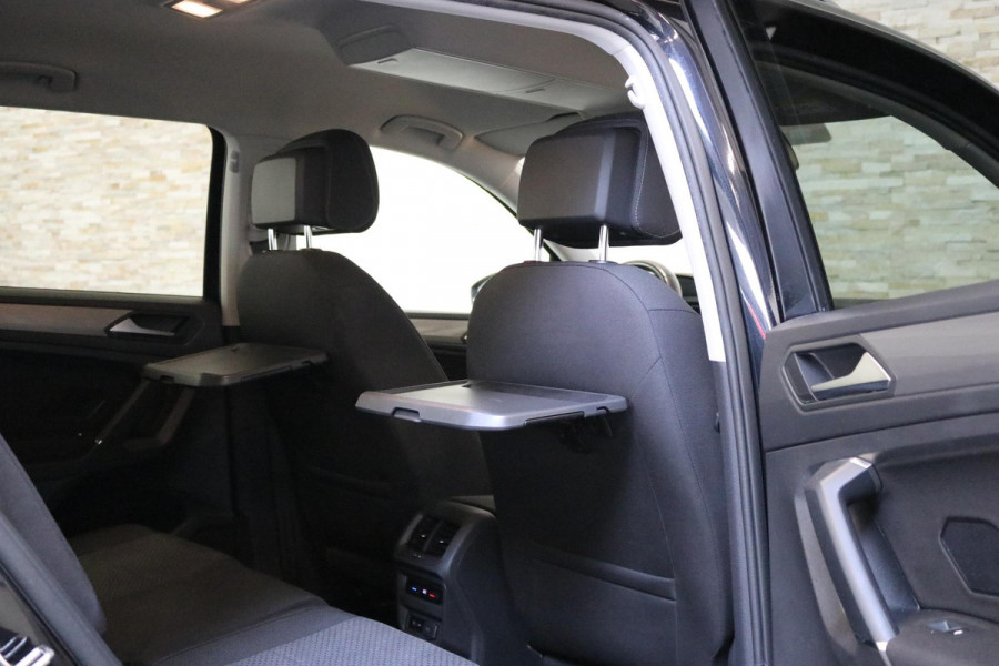 Volkswagen Tiguan Allspace 1.5 TSI Comfortline Business 7p. | Navi | CAMERA | NAP | Orig. NL |