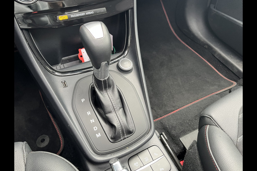 Ford Puma 1.0 EcoBoost Hybrid ST-Line X 125pk/92kW Automaat | Full Options | Panoramadak | Driver Assistance Pack | Keyless | Winter Pack | Technology Pack | etc. etc.
