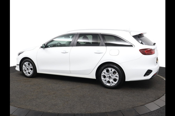 Kia Ceed Sportswagon 1.5 T-GDi DynamicPlusLine - Led Koplampen - Stoel/Stuurverwarming - Navigatie - Cruise Control - Climate Control - Fabrieksgarantie Tot 2031