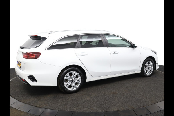 Kia Ceed Sportswagon 1.5 T-GDi DynamicPlusLine - Led Koplampen - Stoel/Stuurverwarming - Navigatie - Cruise Control - Climate Control - Fabrieksgarantie Tot 2031