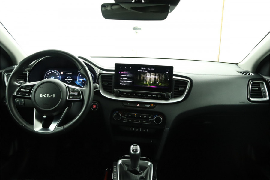 Kia Ceed Sportswagon 1.5 T-GDi DynamicPlusLine - Led Koplampen - Stoel/Stuurverwarming - Navigatie - Cruise Control - Climate Control - Fabrieksgarantie Tot 2031