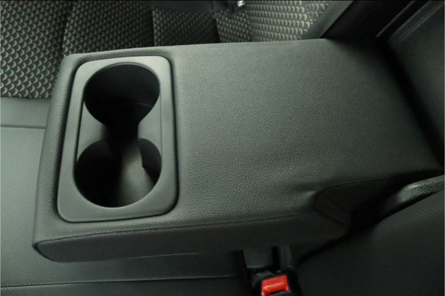 Kia Ceed Sportswagon 1.5 T-GDi DynamicPlusLine - Led Koplampen - Stoel/Stuurverwarming - Navigatie - Cruise Control - Climate Control - Fabrieksgarantie Tot 2031