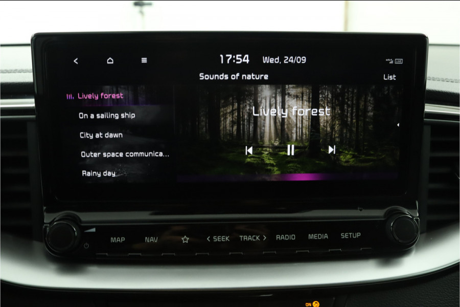 Kia Ceed Sportswagon 1.5 T-GDi DynamicPlusLine - Led Koplampen - Stoel/Stuurverwarming - Navigatie - Cruise Control - Climate Control - Fabrieksgarantie Tot 2031