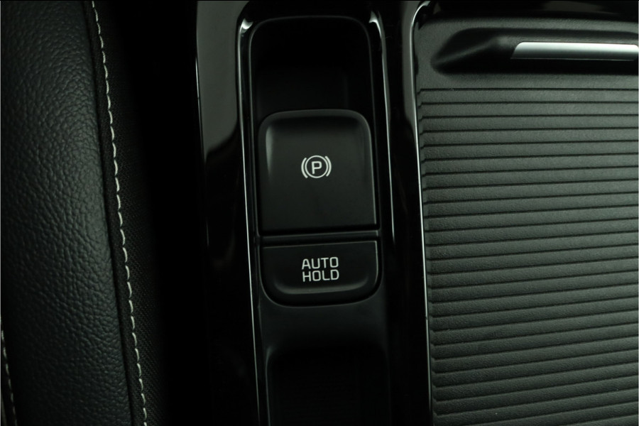 Kia Ceed Sportswagon 1.5 T-GDi DynamicPlusLine - Led Koplampen - Stoel/Stuurverwarming - Navigatie - Cruise Control - Climate Control - Fabrieksgarantie Tot 2031